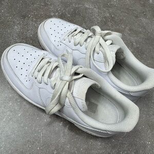 Nike Air Force 1 Size 6.5
